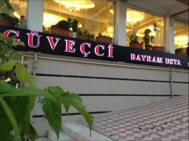 Guvecci Bayram Usta'nin yemek ve ambiyans fotoğrafları 12