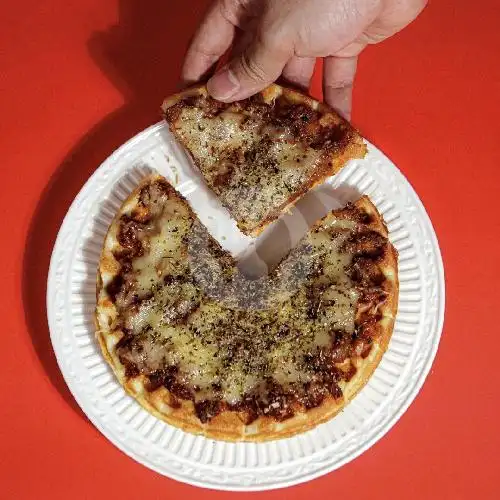 Gambar Makanan Pazzle Pizza Waffle, Puri Kembangan 4