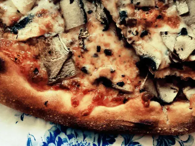 Pizzeria Al Dente'nin yemek ve ambiyans fotoğrafları 25
