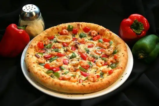 Don Henrico's Pizza, Pasta and More