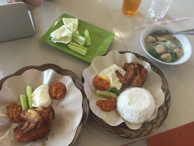 Gambar Makanan AyamGorengPSK 1