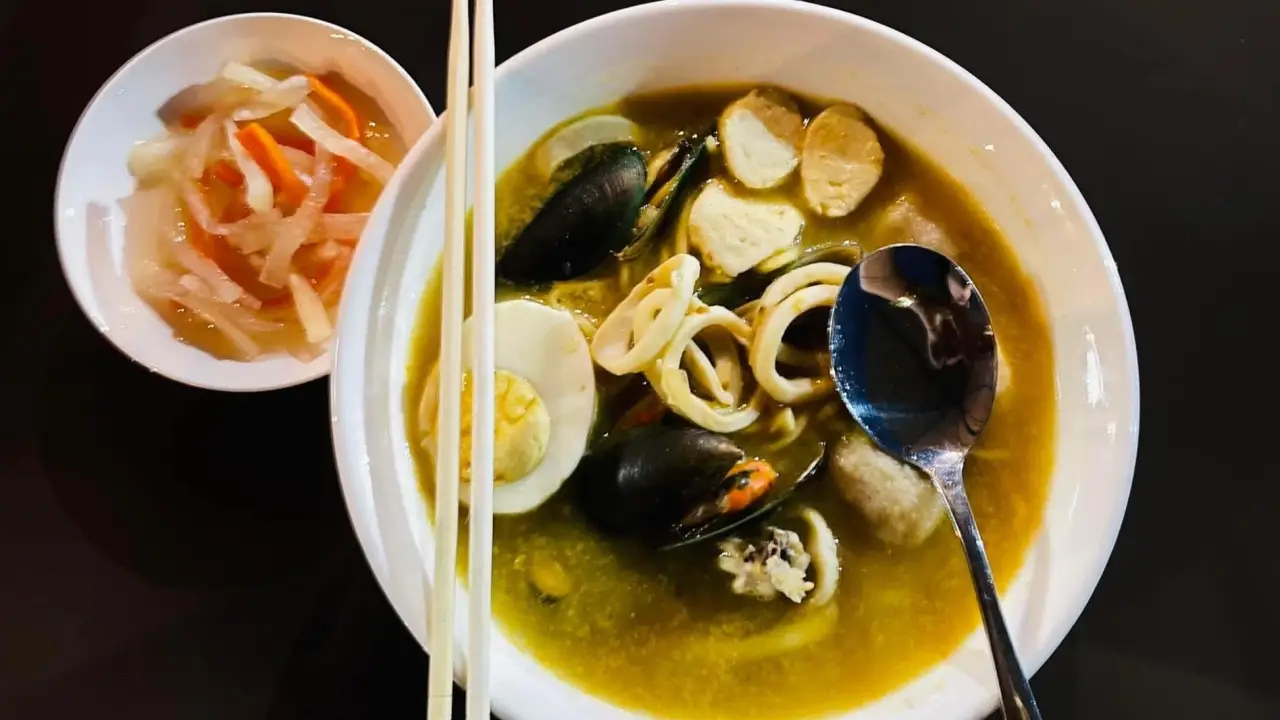 Ken&Chen Dimsum & Noodles Food Hub - San Vicente