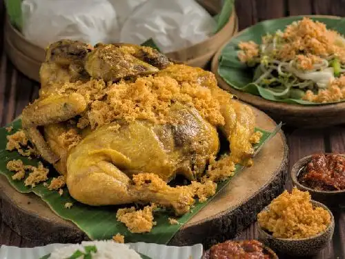 Ayam Goreng Sekeco, Anggur