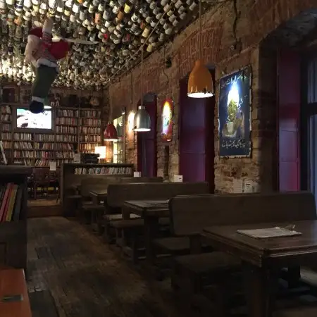 Varuna Gezgin Cafe - Istanbul'nin yemek ve ambiyans fotoğrafları 24