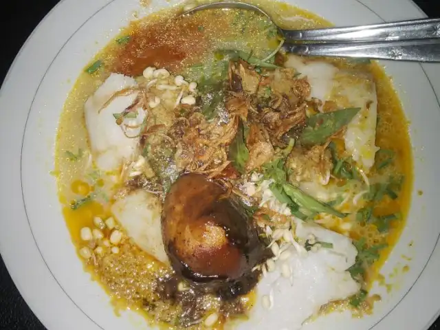 Gambar Makanan Ketupat Laksa Hj. Darus 5