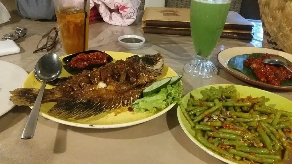 Gama Ikan Bakar & Seafood