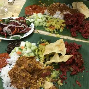 Sri Nirwana Banana Leaf House Food Photo 9