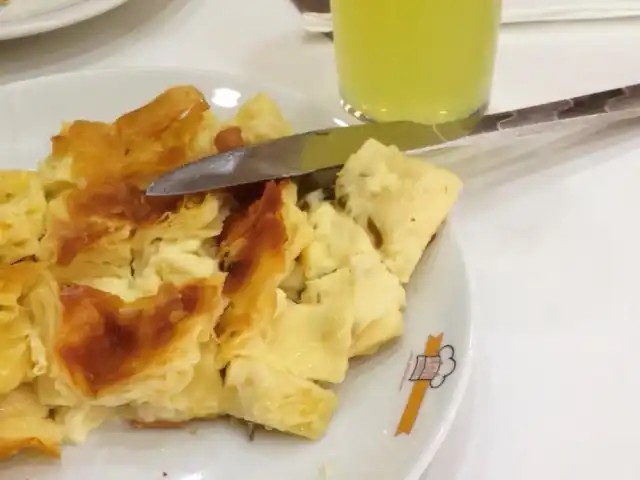 Aslı Börek Cevizlibağ'nin yemek ve ambiyans fotoğrafları 4