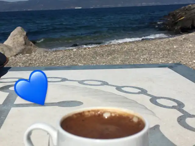 Mudanya Dalga Kıran Kafe'nin yemek ve ambiyans fotoğrafları 13