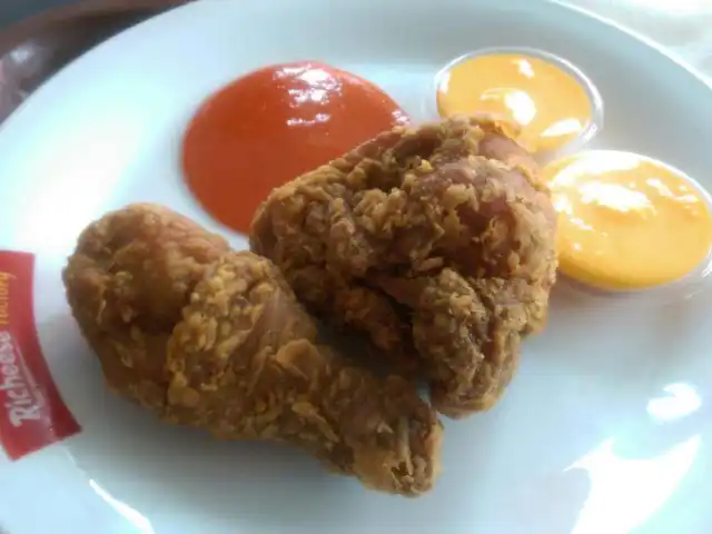 Gambar Makanan Richeese Factory 17