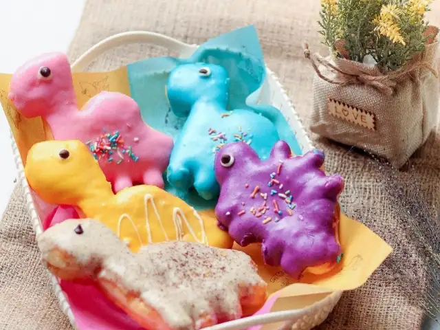 Dino Donuts