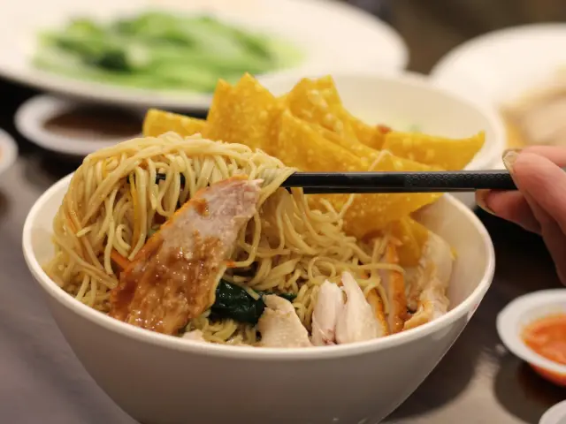 Gambar Makanan Singapore Hainanese Chicken Rice 13