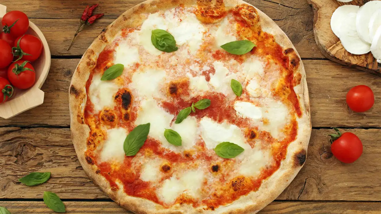 Dhodz Mozzarella Pizzeria - Tibungco