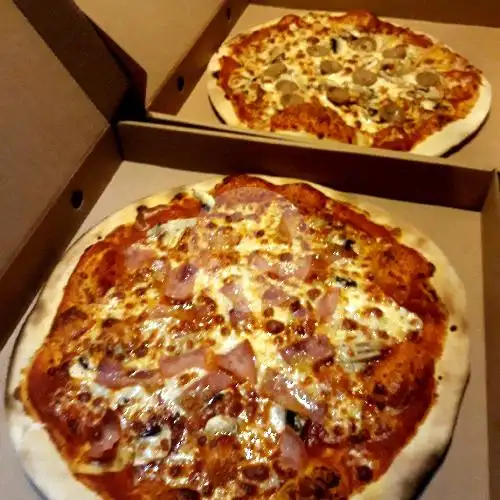Gambar Makanan Home Pizza, Semat Raya 4