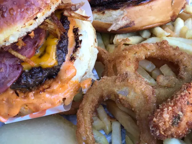 Burger X'nin yemek ve ambiyans fotoğrafları 35
