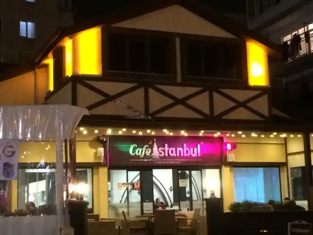 Cafe İstanbul'nin yemek ve ambiyans fotoğrafları 13