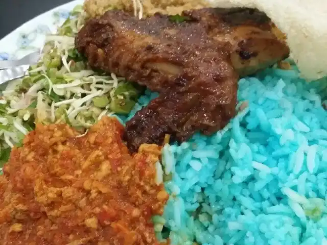 Nasi Kerabu Beratoq Food Photo 11