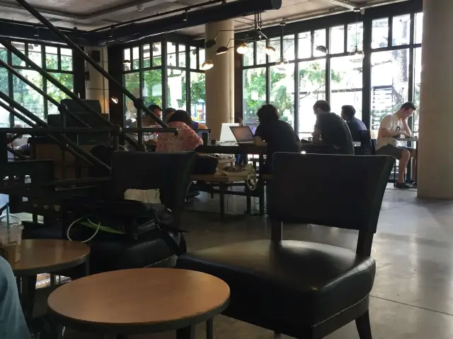 Starbucks Reserve'nin yemek ve ambiyans fotoğrafları 29