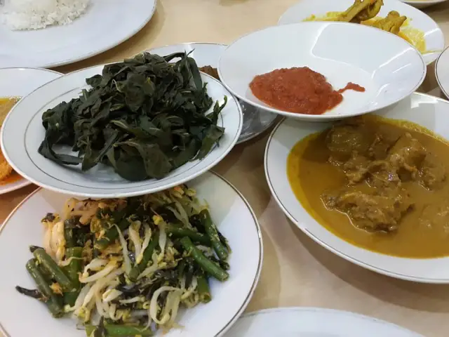Gambar Makanan Rumah Makan Padang Medan Baru 10