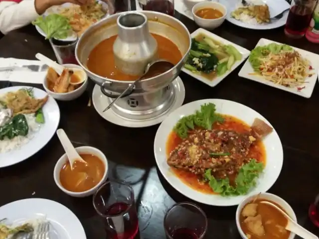 Asiatic Thai Cuisine Food Photo 11