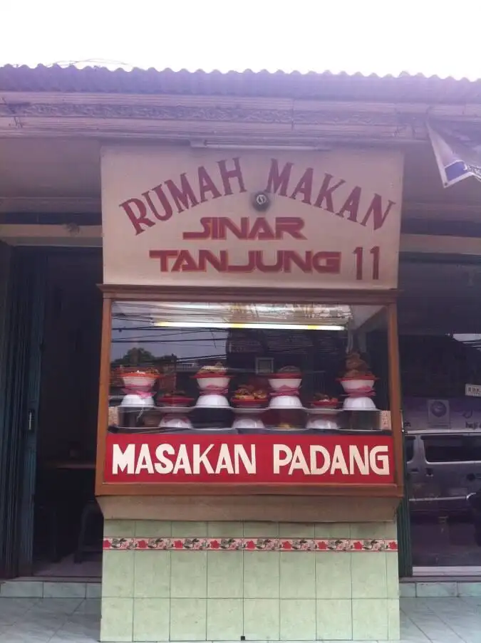 Rumah Makan Sinar Tanjung 11