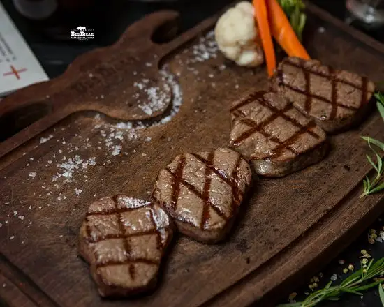 Beş Bıçak Steak House - Kasap'nin yemek ve ambiyans fotoğrafları 6