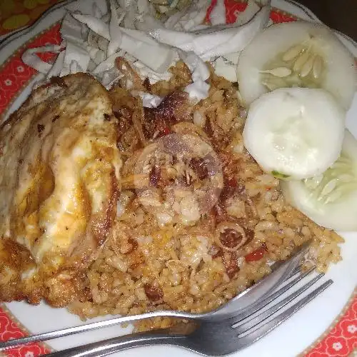Gambar Makanan Nasi Goreng dan Ayam Gepuk Bu Erwe, Candisari 2