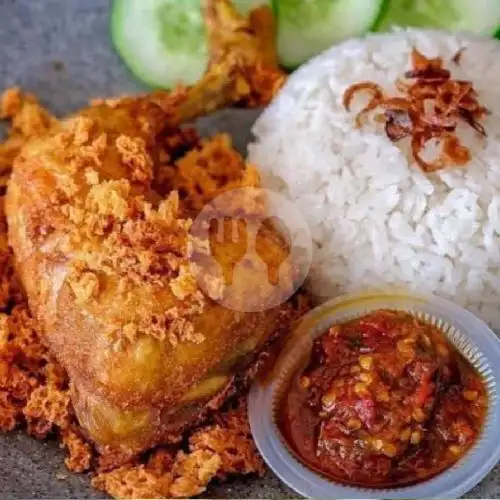 Gambar Makanan Pecel Ayam Budhe Hj. Sarmah, Jl. Wisma Tajur 4
