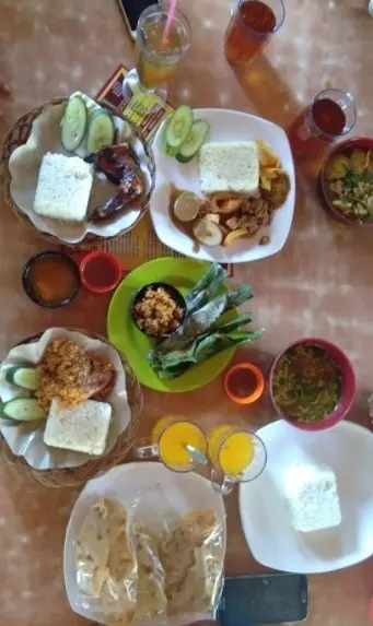 Gambar Makanan Soto Bu Tjondro 3