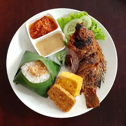 Gambar Makanan Nasi Uduk Ayam Tulang Lunak Pak Eddy, Kebon Sirih Timur 19