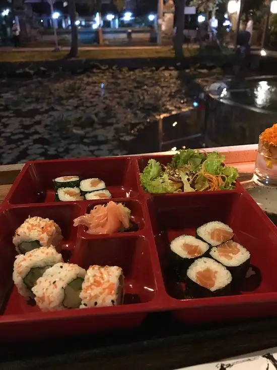 Gambar Makanan TERASI sushi & asian kitchen 10