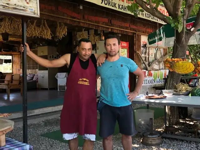 Olimpos Yörük Evi Gözleme Kahvaltı'nin yemek ve ambiyans fotoğrafları 1