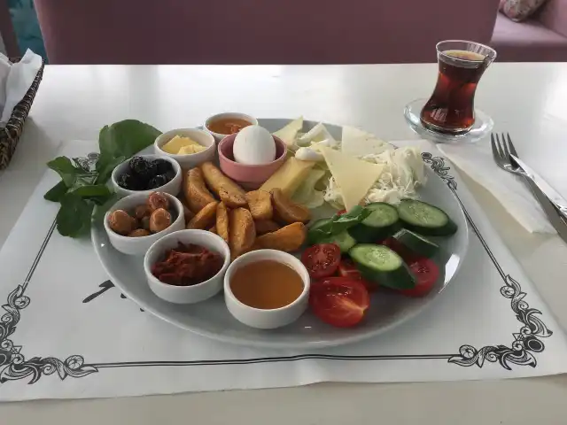 Alaçatı Kahvesi'nin yemek ve ambiyans fotoğrafları 10