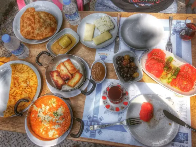 Rumeli Kale Cafe & Restaurant'nin yemek ve ambiyans fotoğrafları 15