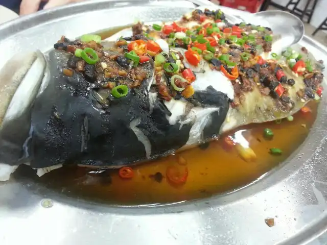Fatty Bak Kut Teh & Steamed Fish Head Food Photo 2