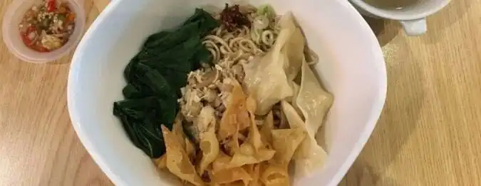 Mie Ayam Ru-Yi