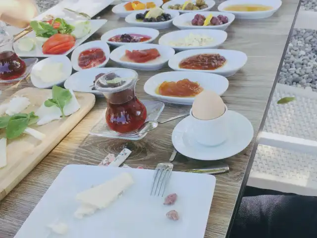 Leb-i Derya Cafeterya Pansiyon'nin yemek ve ambiyans fotoğrafları 11