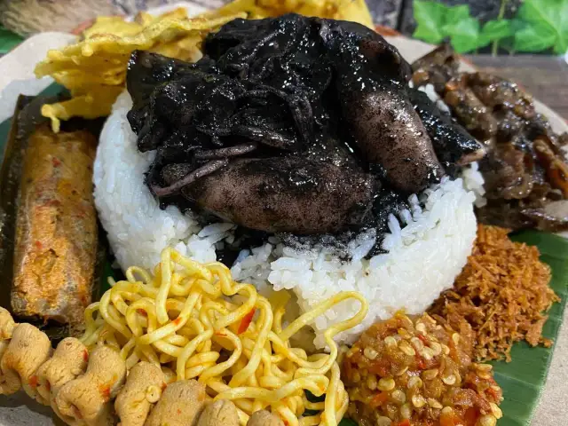 Gambar Makanan Nasi Cumi Hitam Madura Pak Kris 9