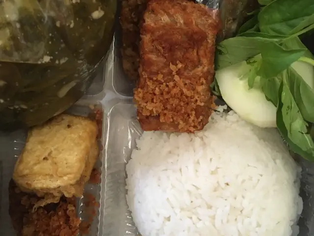 Gambar Makanan Tip Top Spesial Nasi Timbel 5