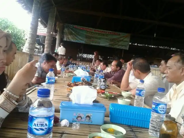 Gambar Makanan Warung Bamboe 13