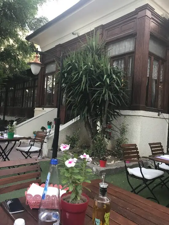 Villa  Levante Cafe & Restaurant'nin yemek ve ambiyans fotoğrafları 20