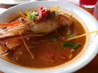 D'Muara Seafood And Traditional Melanau Cuisine