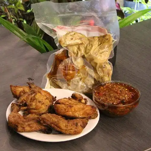 Gambar Makanan Ayam Guling Frozen Ayum!, Kayu Putih 3