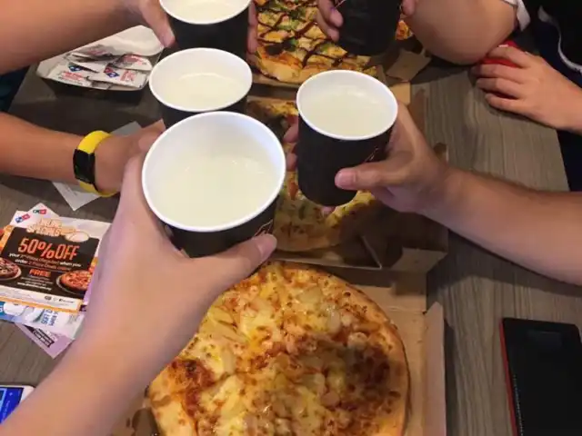 Domino's Pizza Food Photo 16