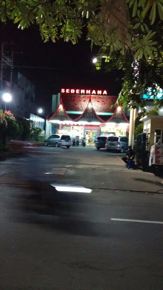 Restoran Padang Sederhana