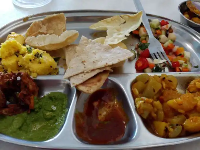 The Ganga Cafe Food Photo 17