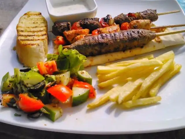 Pendopo Restaurant, Hotel Mesra