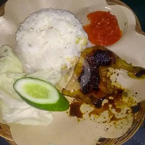 Gambar Makanan Warung Sederhana Bu Yanti, Ngaglik 2