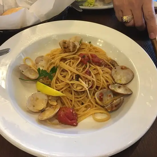 Italianni's Food Photo 1