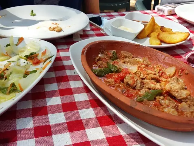 Badem Restaurant'nin yemek ve ambiyans fotoğrafları 2